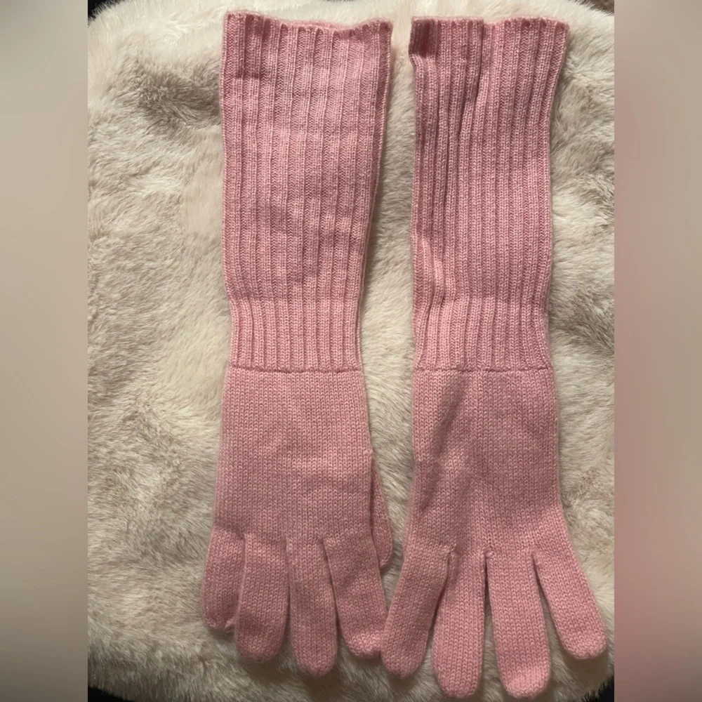 Pur Soft Pink Cashmere Sweater